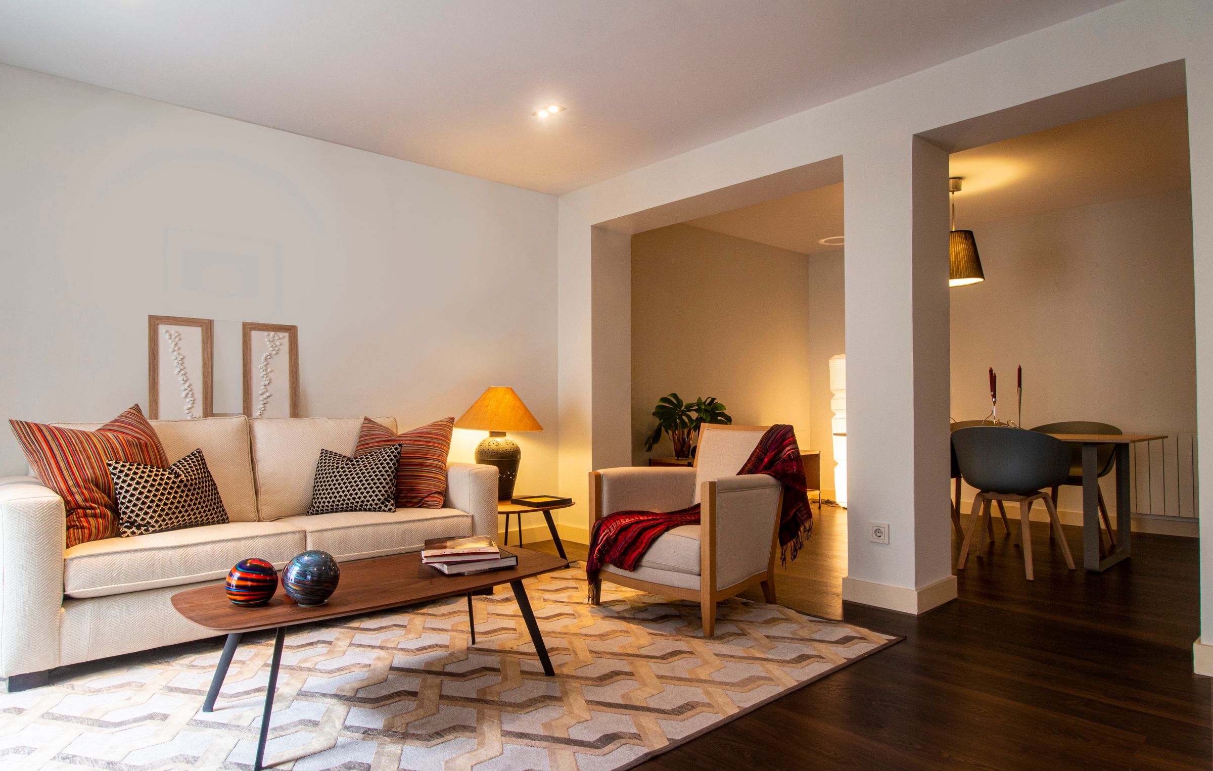 A DomusLogic-automated home interior